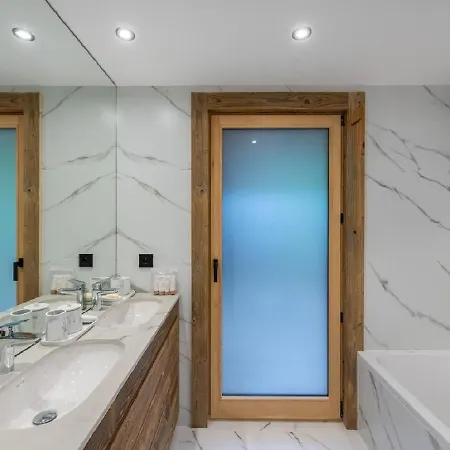 Hébergement de vacances Confortable Et Renove, Ce Grand Chalet Avec Jacuzzi